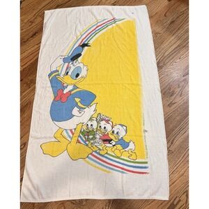 Cannon Walt Disney Productions Donald Duck, Huely,Dewey & Louie Beach Towel